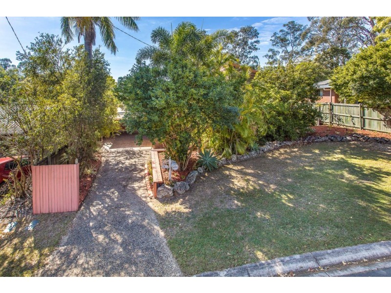 3 ST DENIS COURT, Petrie QLD 4502