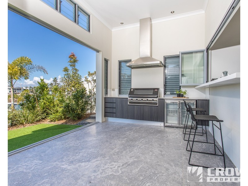 175 Quay Circuit, Newport QLD 4020