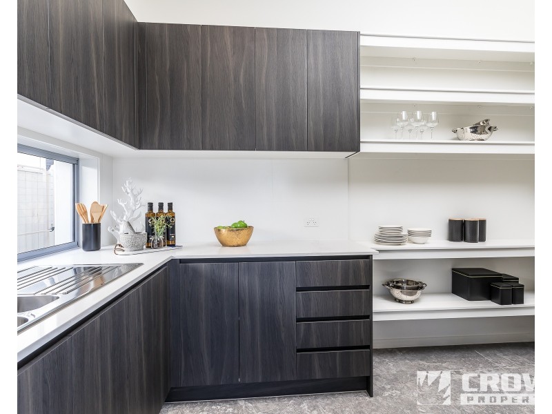 175 Quay Circuit, Newport QLD 4020