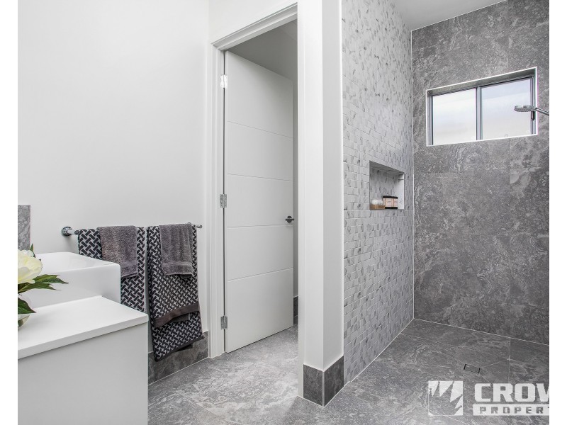 175 Quay Circuit, Newport QLD 4020