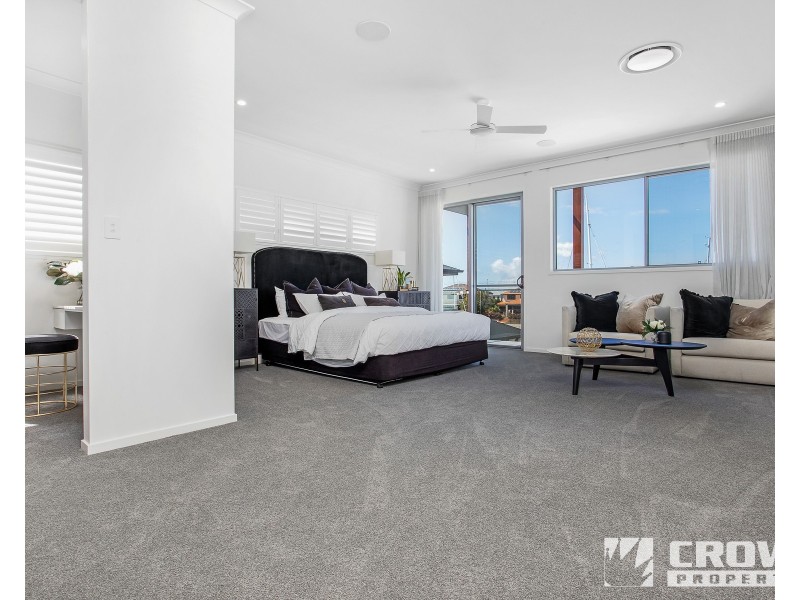 175 Quay Circuit, Newport QLD 4020