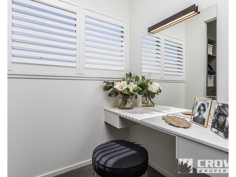 175 Quay Circuit, Newport QLD 4020