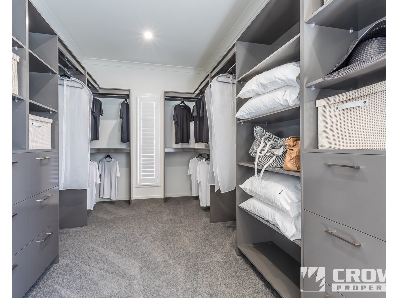 175 Quay Circuit, Newport QLD 4020