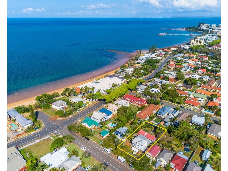 3 Eversleigh Road, Scarborough QLD 4020