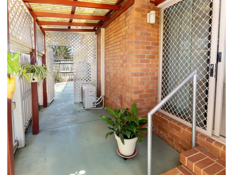 23/2 WATTLE ROAD, Rothwell QLD 4022