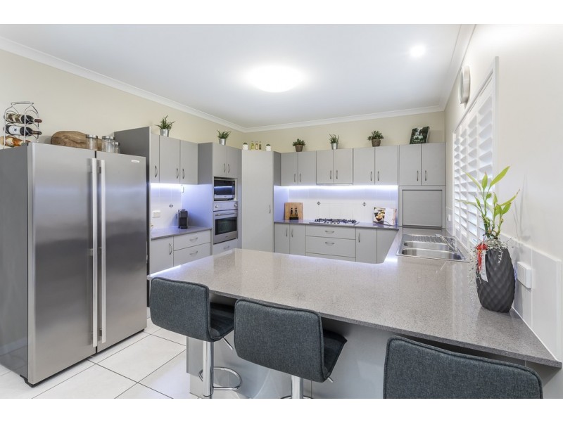 53 MARYBOROUGH TCE, Scarborough QLD 4020