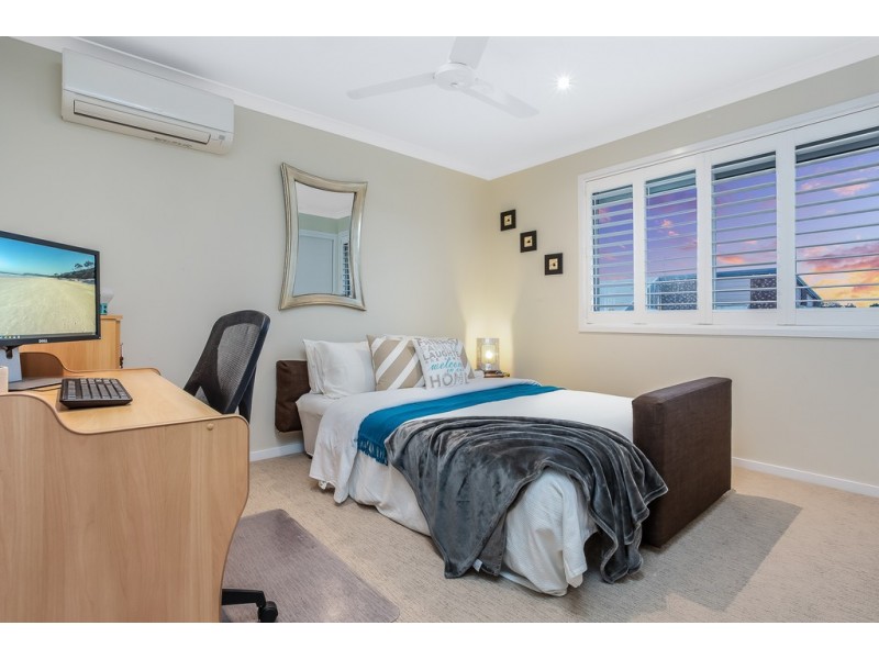 53 MARYBOROUGH TCE, Scarborough QLD 4020