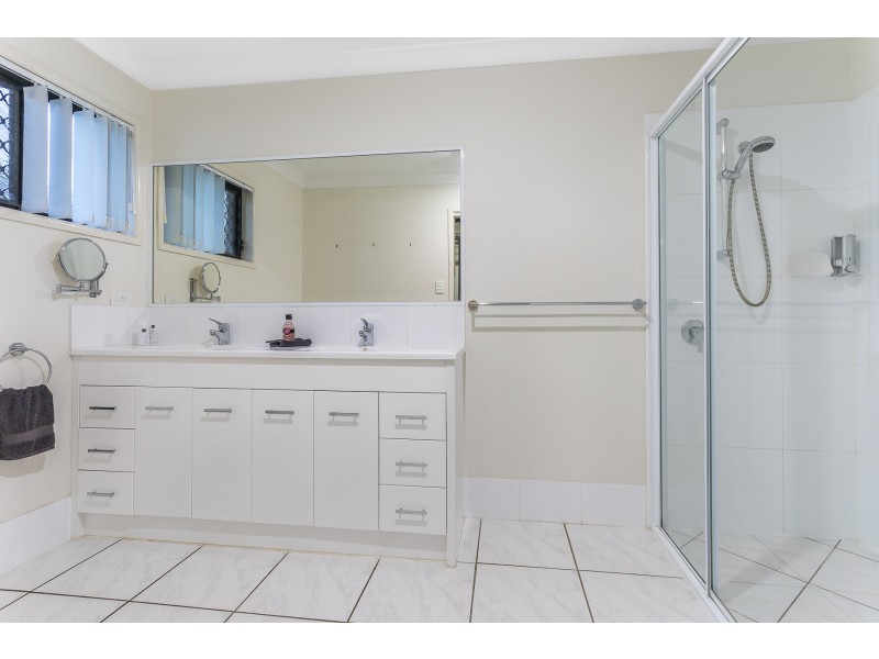 37a Albert Street, Margate QLD 4019