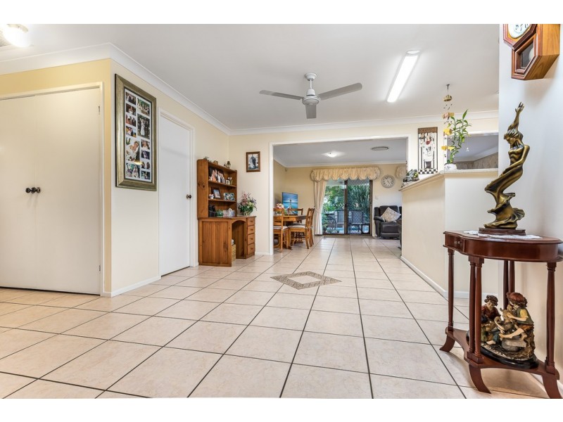 8 Amersham Street, Kippa-ring QLD 4021