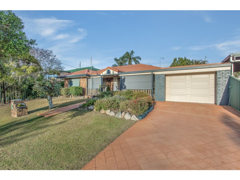 8 Amersham Street, Kippa-ring QLD 4021