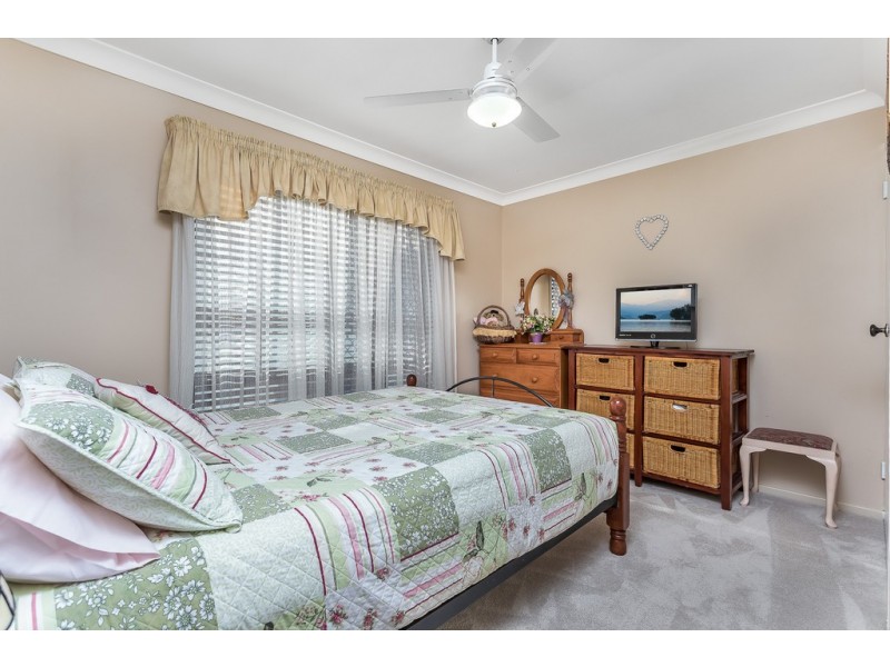 8 Amersham Street, Kippa-ring QLD 4021