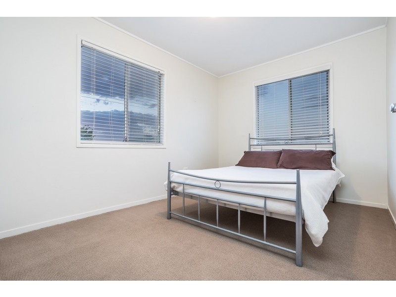 45 Kate St, Woody Point QLD 4019