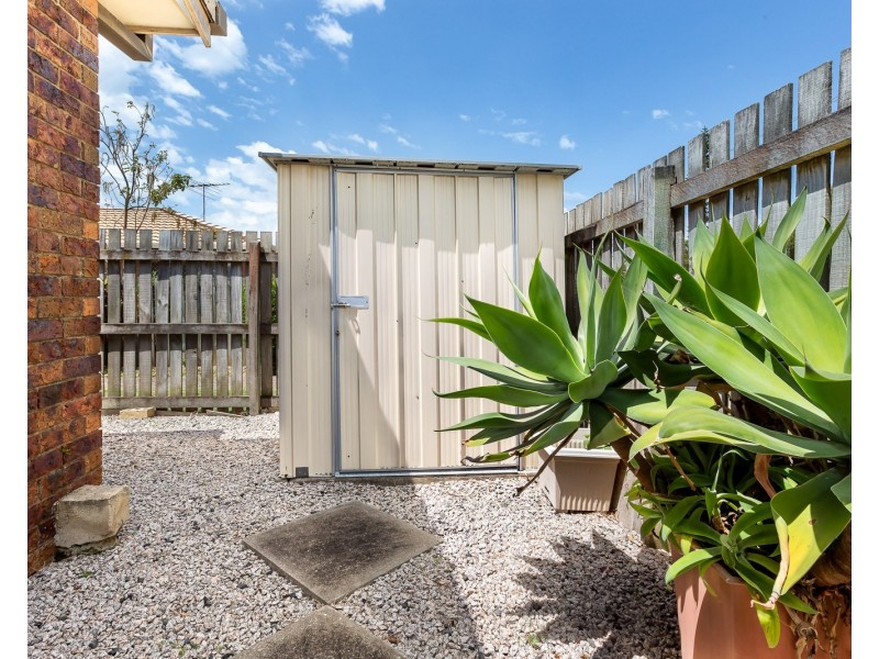 27/2 WATTLE ROAD, Rothwell QLD 4022
