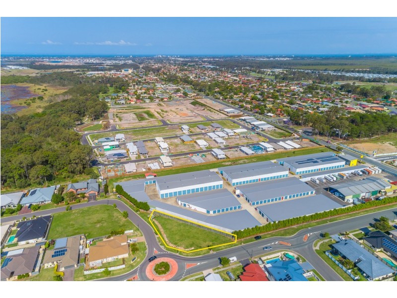 33 Saltwater Drive, Rothwell QLD 4022