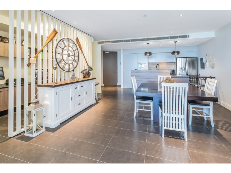 707/99 Marine Parade, Redcliffe QLD 4020