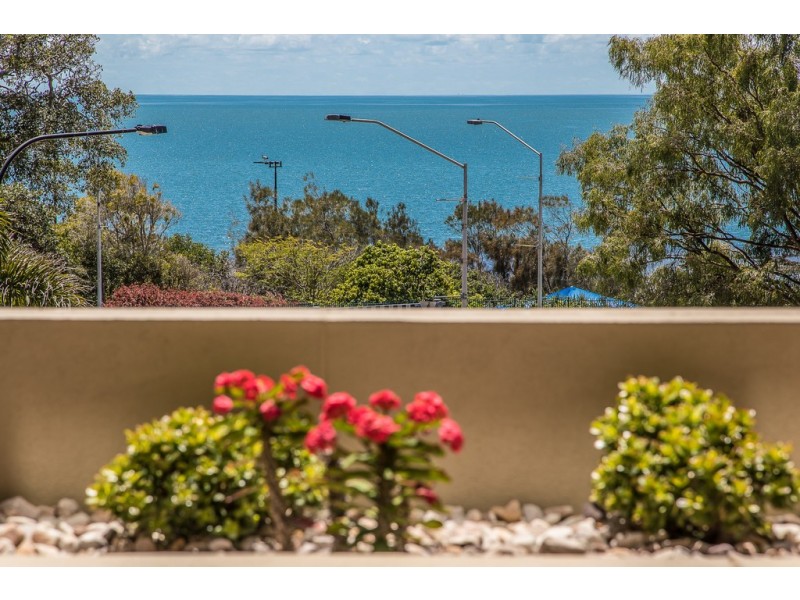 201/99 Marine Pde, Redcliffe QLD 4020