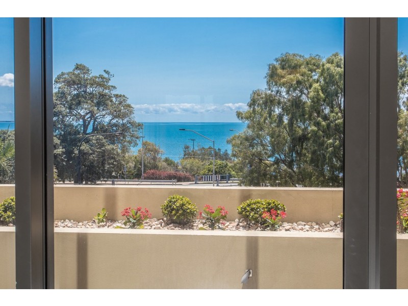 201/99 Marine Pde, Redcliffe QLD 4020