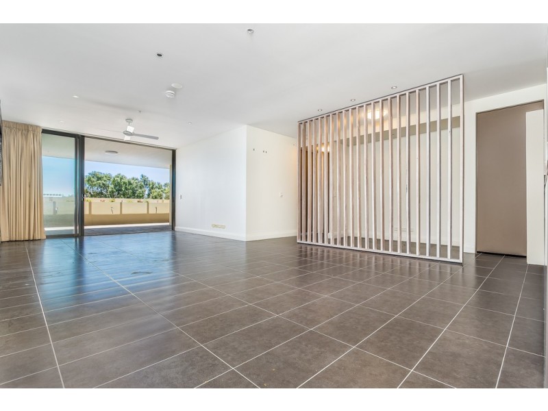 201/99 Marine Pde, Redcliffe QLD 4020