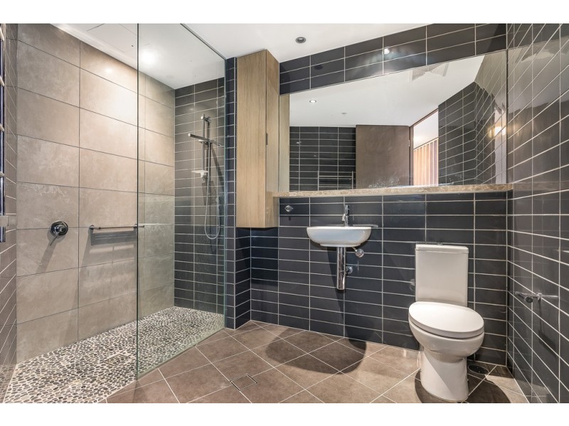 201/99 Marine Pde, Redcliffe QLD 4020