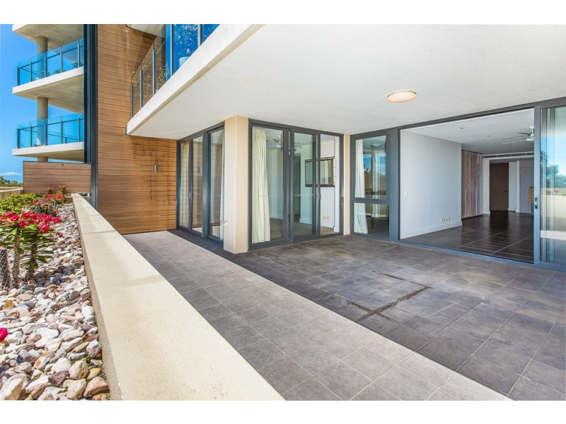 201/99 Marine Pde, Redcliffe QLD 4020