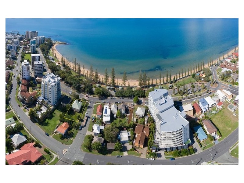 37 Marine Pde, Redcliffe QLD 4020
