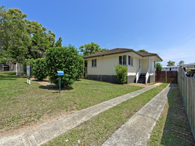 40 Pownall, Margate QLD 4019