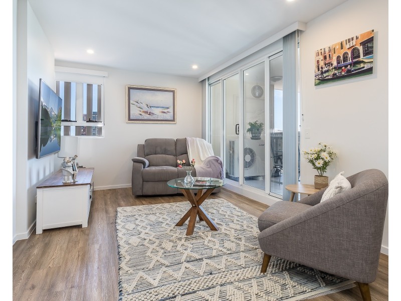 802/81 Sutton Street, Redcliffe QLD 4020