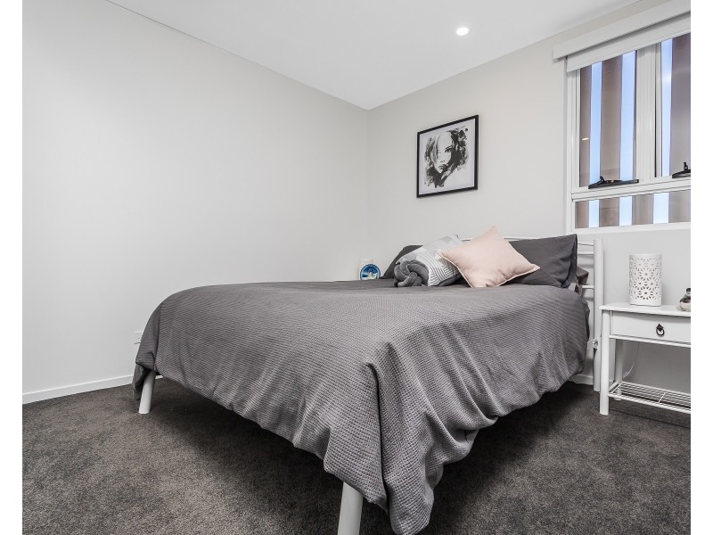 802/81 Sutton Street, Redcliffe QLD 4020