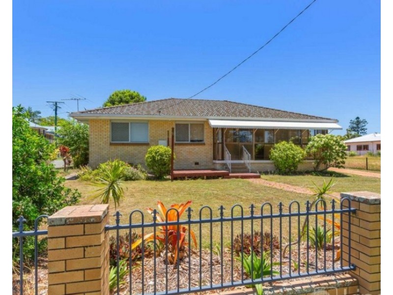 47 Esplanade, Deception Bay QLD 4508