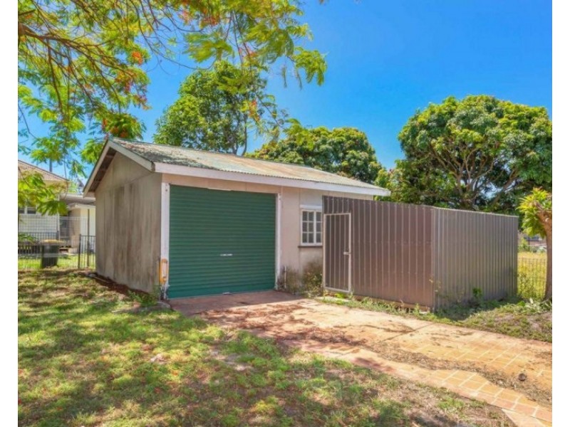 47 Esplanade, Deception Bay QLD 4508