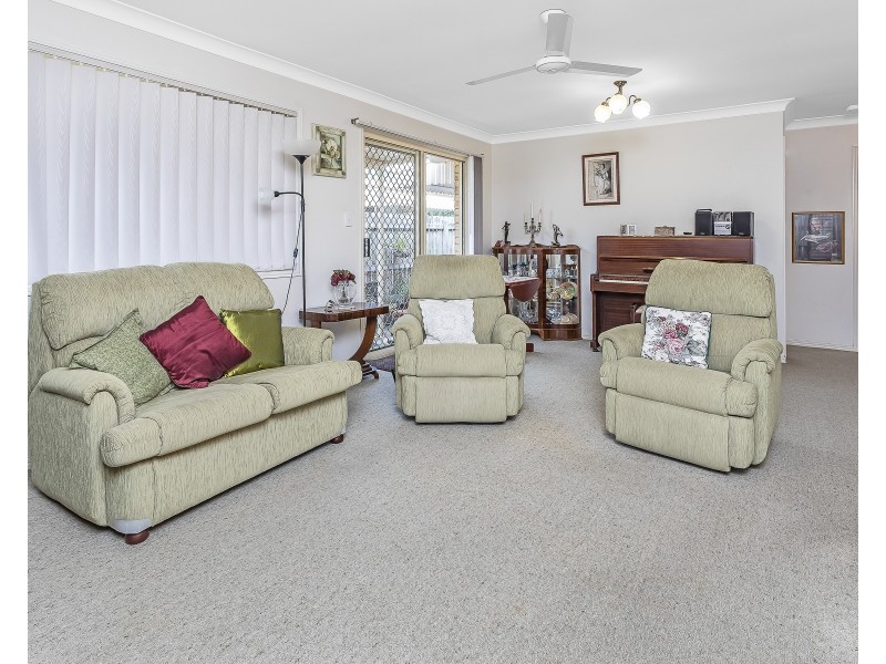 29/2 WATTLE RD, Rothwell QLD 4022