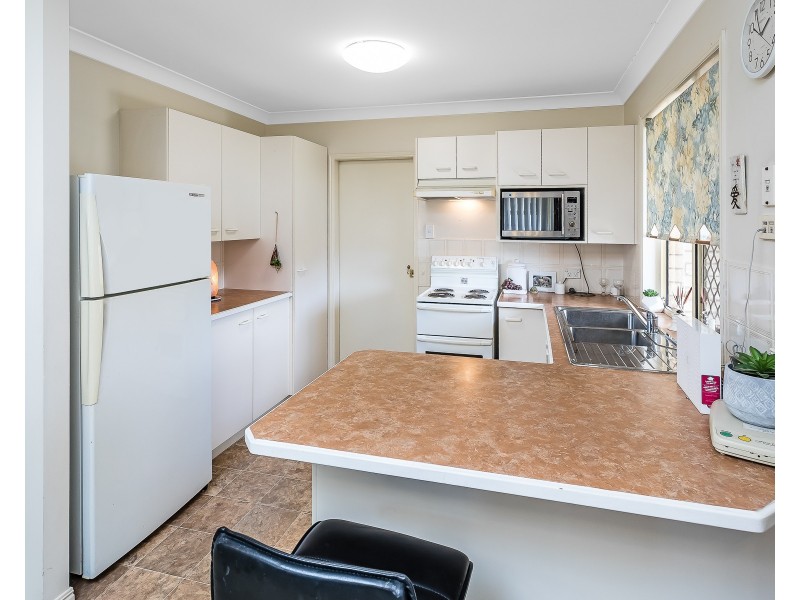 29/2 WATTLE RD, Rothwell QLD 4022