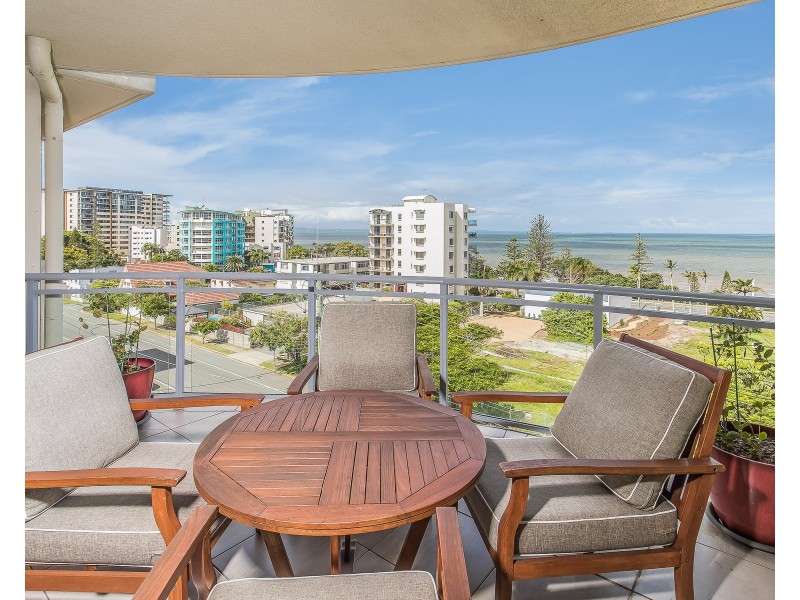10/2 Louis Street, Redcliffe QLD 4020