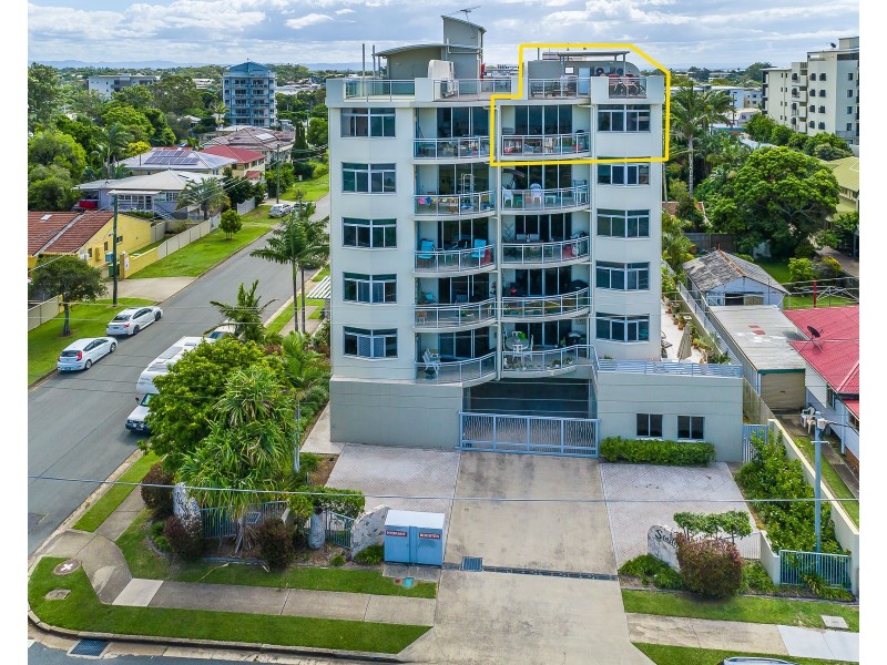 10/2 Louis Street, Redcliffe QLD 4020