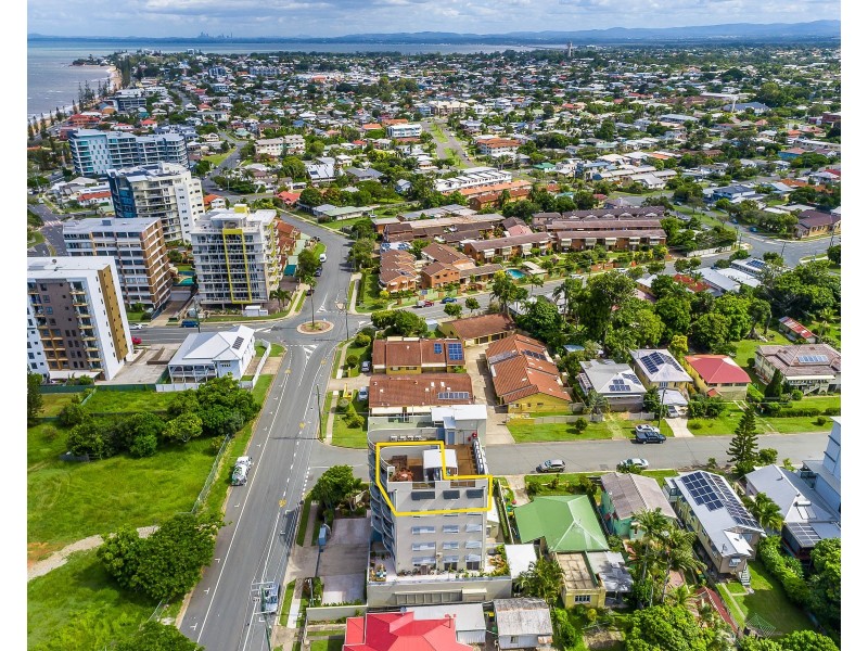 10/2 Louis Street, Redcliffe QLD 4020