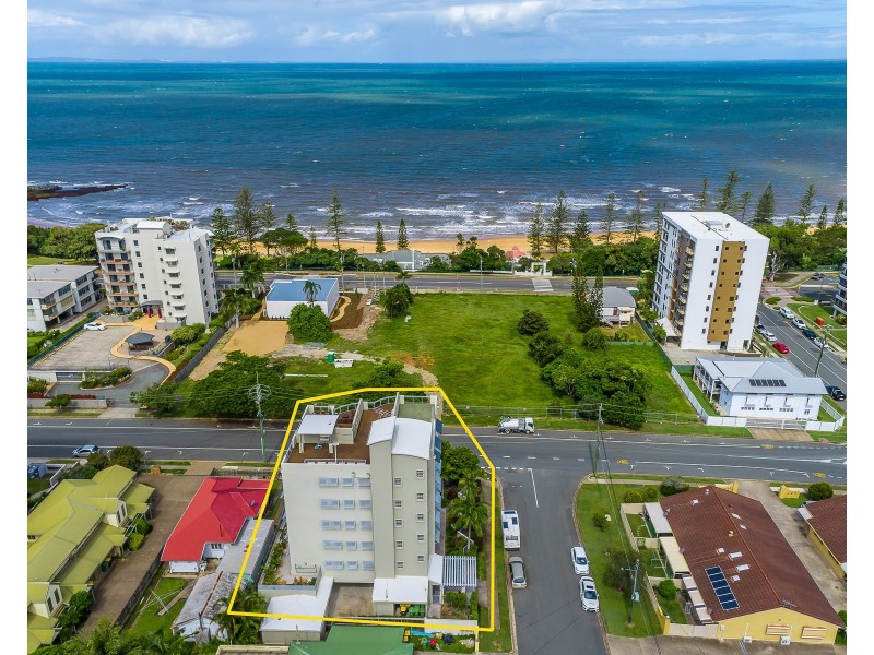 10/2 Louis Street, Redcliffe QLD 4020