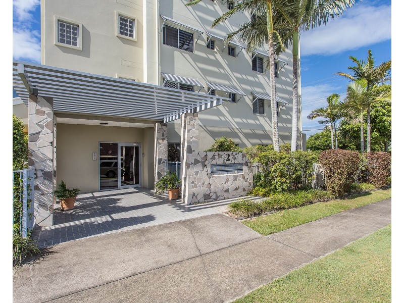 10/2 Louis Street, Redcliffe QLD 4020
