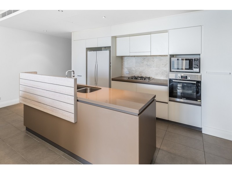 709/99 Marine Parade, Redcliffe QLD 4020