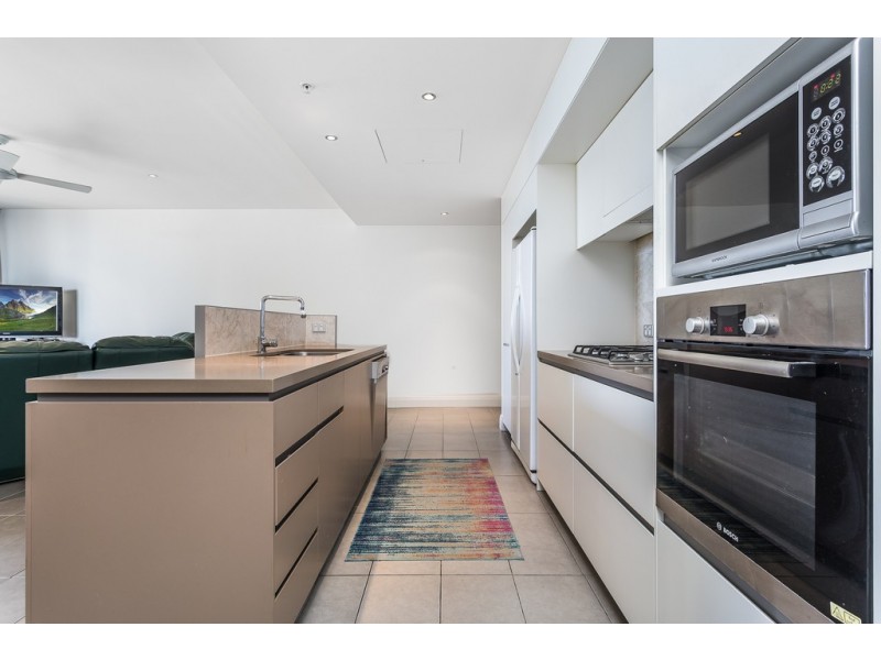 709/99 Marine Parade, Redcliffe QLD 4020