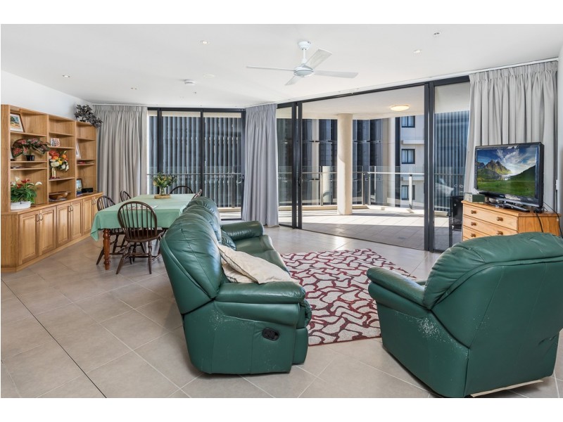 709/99 Marine Parade, Redcliffe QLD 4020