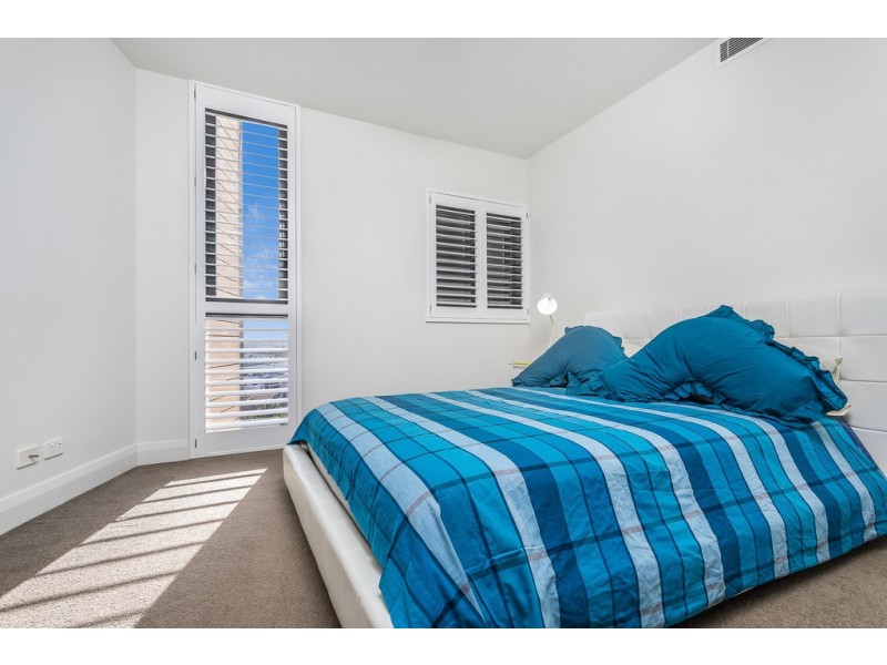 709/99 Marine Parade, Redcliffe QLD 4020