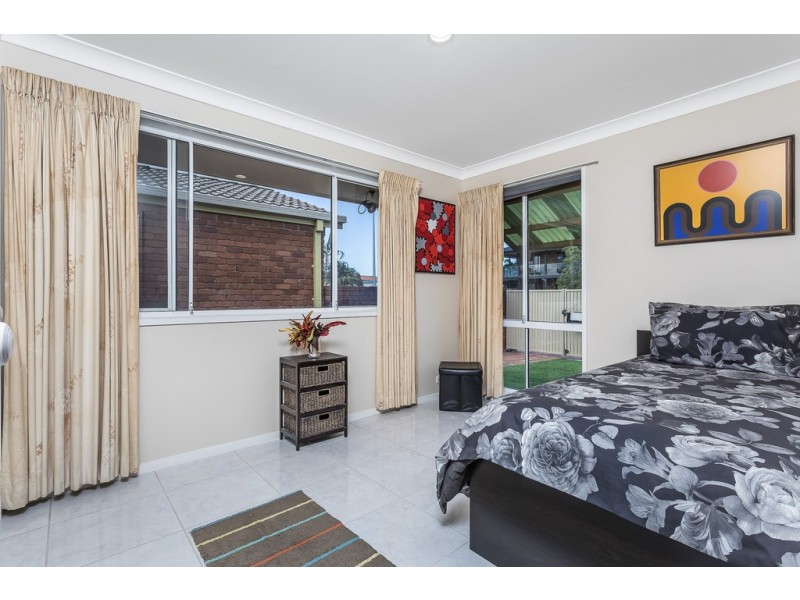 70 Southern Cross Drive, Newport QLD 4020