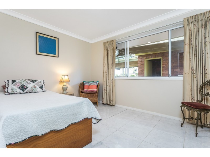 70 Southern Cross Drive, Newport QLD 4020