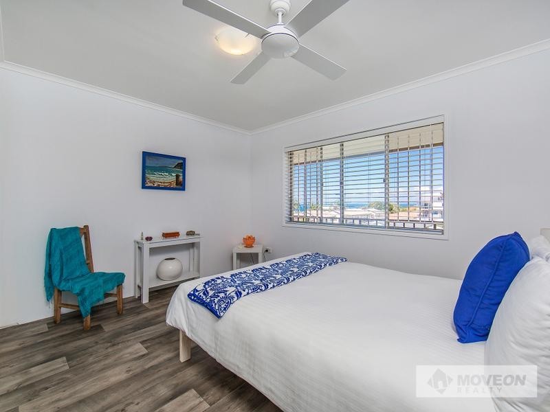 6/8 ELLEN ST, Woody Point QLD 4019