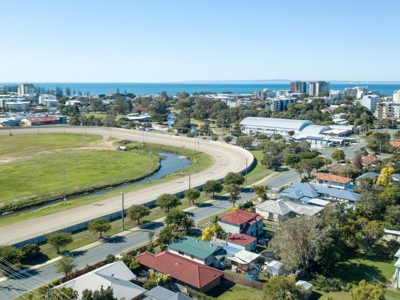 55 SYDNEY ST, Redcliffe QLD 4020