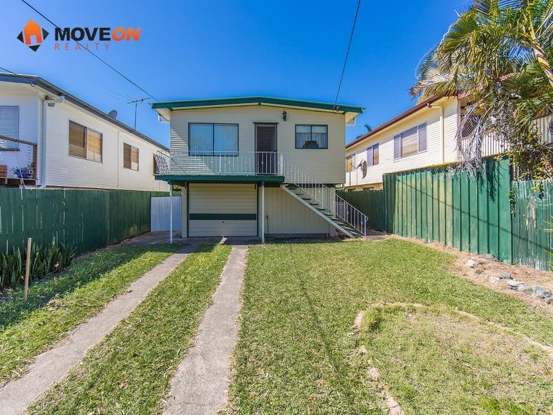 18 GERTRUDE ST, Redcliffe QLD 4020