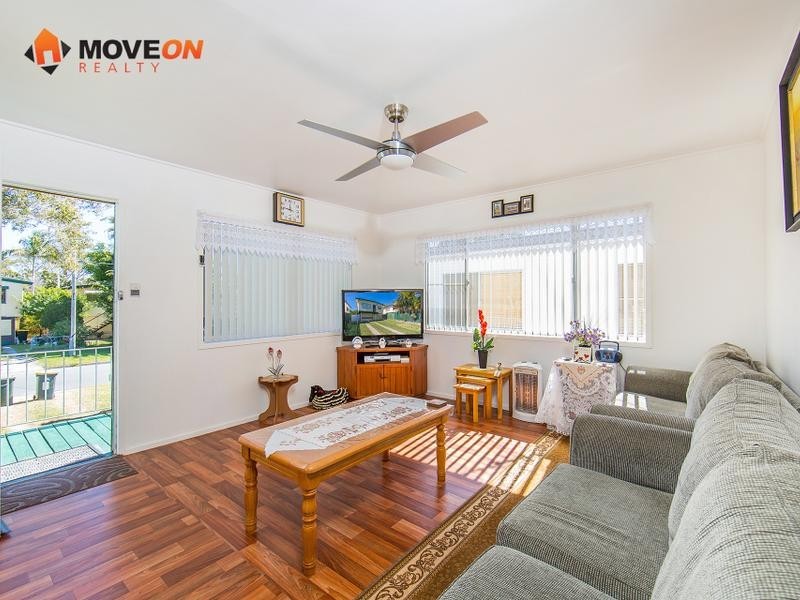 18 GERTRUDE ST, Redcliffe QLD 4020