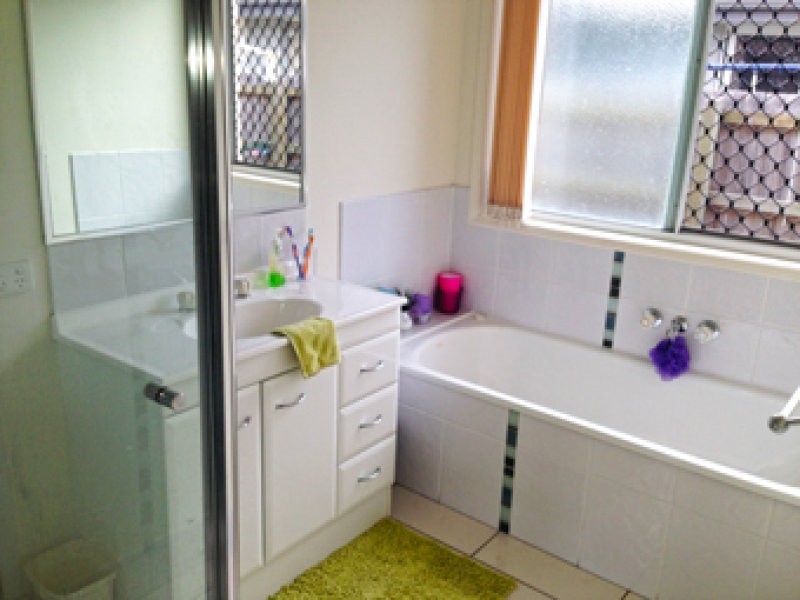 17 Cashmere Street, Rothwell QLD 4022