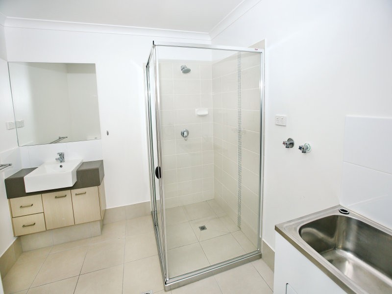 2/9 Walkers Road, Everton Hills QLD 4053