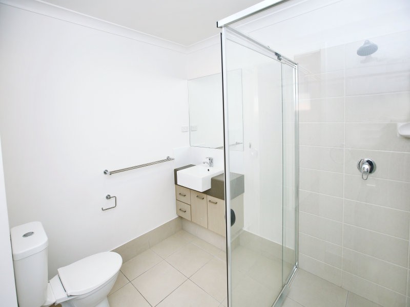 2/9 Walkers Road, Everton Hills QLD 4053